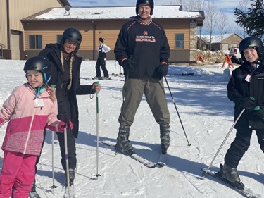 John Deere Family Ski Day at Sundown 2023